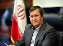 همتی: برای رشد اقتصادی منتظر افزایش قیمت نفت نباشیم