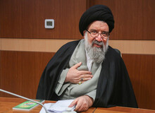  خطیب جمعه تهران چه چیزی را تکذیب می کند؟+فایل صوتی اظهارات احمدخاتمی / انکار "ادعای نادرست" گفته شده راهی برای فرار از اشتباه!/ آقای خاتمی بیانات اخیر رهبر انقلاب درباره تقوا را بار دیگر بخوانید... 