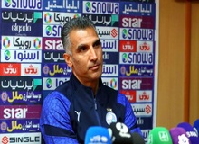 واکنش هاشمی‌نسب به اتوبوسی بودن خط دفاع استقلال / دو شب نخوابیدم چون شما من را تحریم کرده بودید