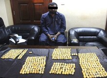 ۵ تهرانی که ۳ کیلو «هروئین» را بلعیده بودند حوالی حسن آباد قم بازداشت شدند 