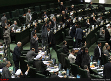 نمایندگان با دوفوریت طرح تعویق کنکور سراسری مخالفت کردند
