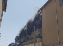 ۳ کارخانه در جاده دماوند در آتش سوخت