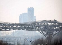 کیفیت هوای تهران با شاخص ۲۴۲ در وضعیت بنفش و بسیار ناسالم قرار گرفت/ ۶ منطقه با شاخص بالای ۳۰۰ در وضعیت قهوه‌ای و خطرناک