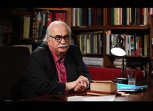 خسرو معتضد: فرح پهلوی مغزش خراب شده و بیسواد است / خانواده او گدا بودند/ پدر فرح زن باره بود