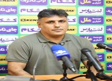 خلیفه‌اصل: روی غافلگیری گل خوردیم / پشت سر بازیکنانم هستم