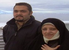   سه برگ حکم جلب غیابی برای فرزند ابتکار صادر شده است/ هر سه شکایت علیه موکلم به عمد به آدرس غلط ارائه شد 