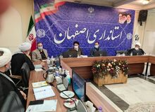 نماینده ولی فقیه در اصفهان :کسانی که در نظام مقدس اسلامی زندگی می کنند، نباید از نماز غافل شوند