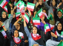 مدیر مجموعه ورزشی آزادی: ۵۰۰ بلیت  به زنان دادیم