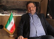 توجیهات روزنامه اعتماد برای رفتار الیاس حضرتی در  مجلس 