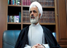 عضو مجمع تشخیص مصلحت نظام: ورود نظامی‌ها به سیاست اشکال عقلی و شرعی دارد/ سردار سلیمانی به طور جدی پایبند به اصل عدم ورود نظامی‌ها به عرصه سیاست بود/ عده‌ای از هم‌ لباسان سردار سلیمانی راه او را فراموش کرده‌اند