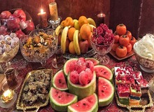 ۱ میلیون و سیصد هزار تومان هزینه چیدن سفره یلدا/ یک پنجم حقوق یک کارگر صرف شب یلدای ۴ نفره می شود/ آجیل ۵۰ درصد، شیرینی ۵۸ درصد گرانتر از سال قبل