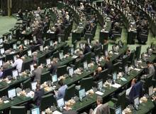نمایندگان مجلس به دیدار رهبری رفتند