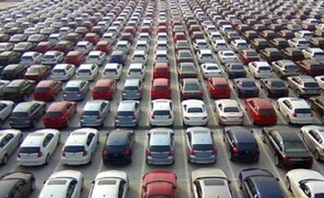 ۶۹ میلیون ایرانی خودرو ندارد/ ۱۴۰۰۰ خانوار بیش از ۱۰ خودرو دارند + جدول