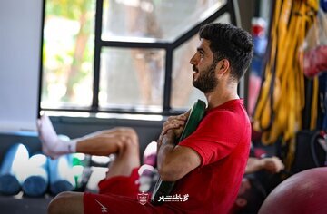 غیبت ستاره پرسپولیس مقابل فولاد