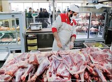 قیمت گوشت این‌گونه دو برابر شد/ واردکنندگان حاضرند میلیاردها تومان هزینه دموراژ محموله‌های گوشت روی آب را بدهند تا با تاثیر اسنپ‌بک گران‌تر بفروشند