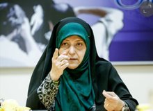 واکنش معصومه ابتکار به موافقان کوک  همسری؛ خودتان حاضرید دختر خردسالتان را به عقد مرد سن ‌بالا درآورید؟/ کودک‌همسری بازیچه سیاسی شده است
