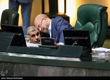 نیکزاد: آزادی اروپایی فرقی با دیکتاتوری ندارد
