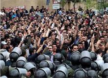 زیدآبادی: سردادن همزمان شعار مرگ بر دیکتاتور و رضاه شاه روحت شاد هیچگونه سازگاری با هم ندارند