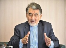  آل اسحاق: ریال جایگاه خود را ازدست‌داده/  مردم حتی یک میلیون تومان را هم یک تومان می‌گویند