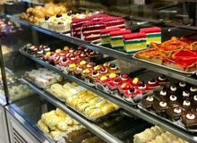 کمبود روغن، قیمت شیرینی را گران کرد/ افزایش قیمت شیرینی و کیک در شب یلدا 