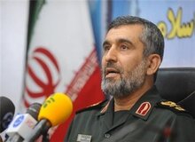 سردار حاجی زاده: جان و آبروی‌مان را برای انقلاب می‌گذاریم
