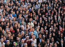 روزنامه اطلاعات: مسئولان کشور، حتی پرشورتر از مردم از مشکلات انتقاد می‌کنند! / اگر کاری نمی‌کنید چرا حقوق می‌گیرید؟