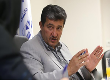 نماینده مجلس خبر داد:  قاچاق و احتکار سازمان یافته بیش از پنج هزار خودرو توسط یک خانواده مشهور