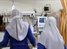 رئیس دانشگاه علوم پزشکی تهران: ۳۰ هزار پزشک در حرفه‌های دیگری شاغل هستند / مجوز استخدام ۵۰۰ پرستار صادر شده، اما تعداد افراد متقاضی فقط ۳۰۰ نفر است
