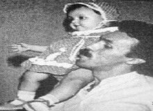 عکسی دیده نشده از ترانه علیدوستی و پدرش