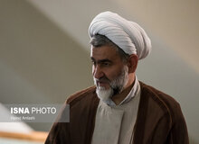 نوروزی: چه معنا دارد منبری بگوید چرا رییس‌جمهور محافظ دارد؟