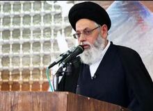 امام جمعه یزد:باید بر دهان جبهه اصلاحات زد