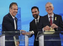 گاردین: دموکرات‌ها به دنبال بازسازی جایگاه خود در انتخابات ایالتی آمریکا هستند