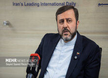 غریب‌آبادی: مین‌زدایی تنگه هرمز فقط توسط ایران انجام می‌شود