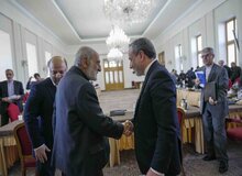حمله شریعتمداری به عراقچی: چرا می‌گویید دنبال محو اسرائیل نیستیم؟ این نظر امام بود
