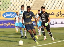  ماجرای پرونده  تخلفات گل گهر و اشتباهات فدراسیون فوتبال/ گل گهر به صدر جدول بر می گردد؟!