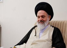 رئیس جامعه مدرسین حوزه علمیه قم: برخی از مردم در دام سلطنت طلبی افتاده اند