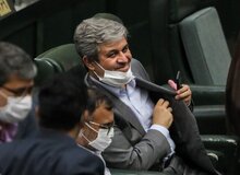 حقوق نجومی کار دست تاجگردون داد/ برکناری تاجگردون از مدیرعاملی بیمه سرمد