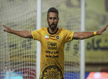 «استقلال» از اولین خرید خود رونمایی کرد