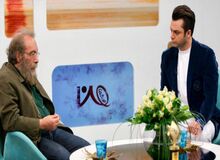 تهیه‌کننده برنامه من و شما:  به دلیل نشر اکاذیب شکایت می کنیم/ چطور آرش ظلی پور از اجرا منع شده اما فراستی همچنان با لحن تند نقد می کند؟
