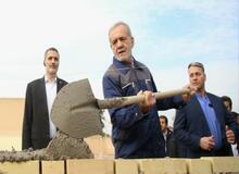 نماینده ماهشهر: سفر پزشکیان به خوزستان هیچ سودی برای حوزه ما نداشت/ حتی یک مصوبه هم نداشتیم