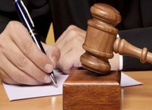 یکی از مدیران ارشد ارزی بانک مرکزی بازداشت شد
