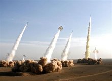 هاآرتص: ایران به تاسیسات نظامی و دفاعی واقع در شمال و مرکز اسرائیل حمله می کند