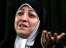 یک دختر یا یک فرد با زور و کتک مسلمان نمی‌شوند
