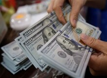 ارز ۴۲۰۰ تومانی در «آبان» حذف نمی شود