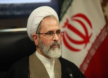 امام جمعه قم: هیچکس سختی‌ها و اشکالات را انکار نمی‌کند/ اگر بیدار بودید باید تحریم را محکوم می‌کردید‌/ فرهنگ بسیجی در آموزش و پرورش بیش از هر جایی احساس و نیاز می‌شود 