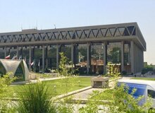 انتقاد روزنامه نزدیک به سپاه از  صداوسیما: چرامیزبان منتقدان غیر ساختارشکن نظام نیستید