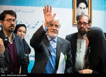 «محمدرضا عارف» پس از سه دوره متوالی ریاست بر شورای انتخاباتی اصلاح‌طلبان، از سمت خود استعفا کرد