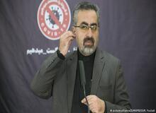 جهانپور بر «پفیوز» خواندن منتقدانش بازهم اصرار کرد