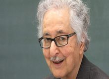 ابوالحسن بنی‌صدر، اولین رئیس جمهور پس از انقلاب اسلامی، در پاریس درگذشت