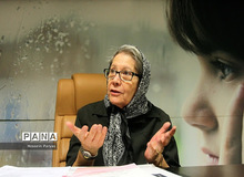 مینو محرز: زنجیره انتقال کرونا قطع شده است/ اجرای طرح محدودیت ها بسیار موثر بود



